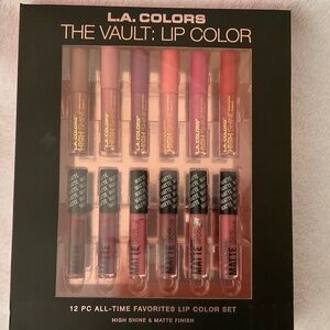 L.A. Lip Colors set of 12